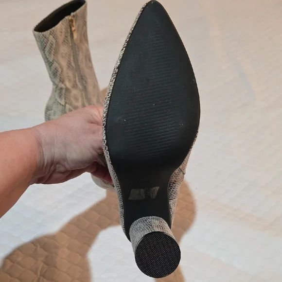 Fashion Nova Snakeskin Heeled Boots - Picture 9 of 10